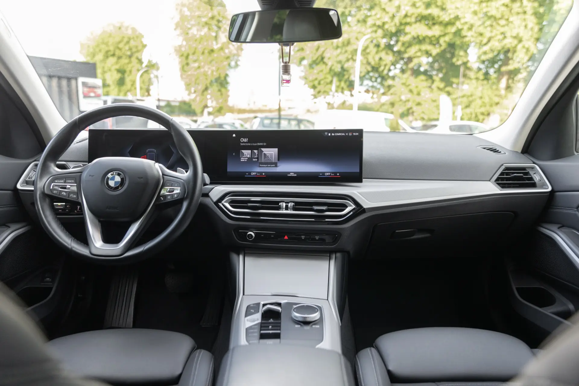 BMW 320 Touring Pack M Auto 14