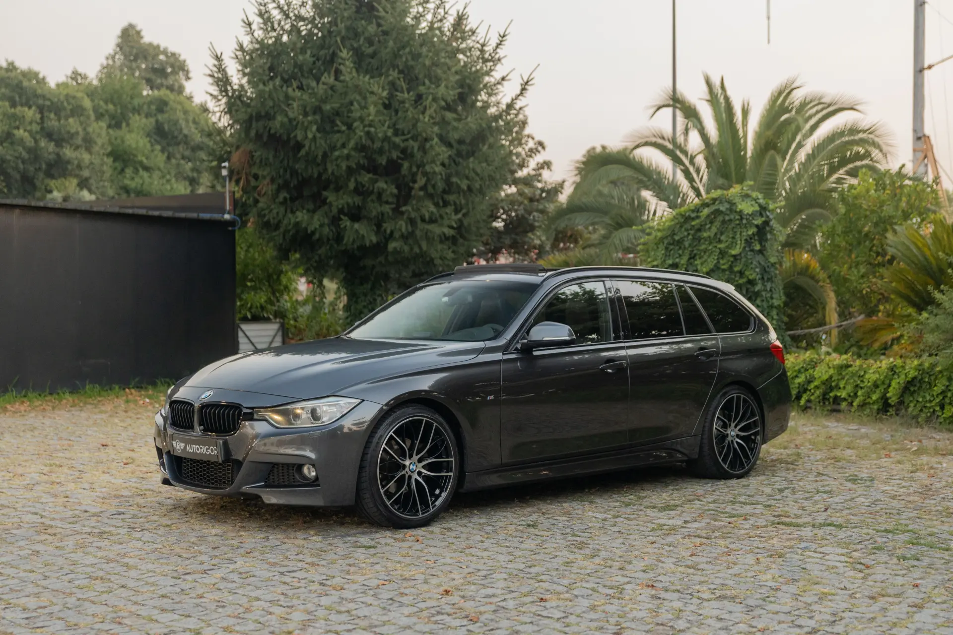 BMW 318 Touring Pack M 3