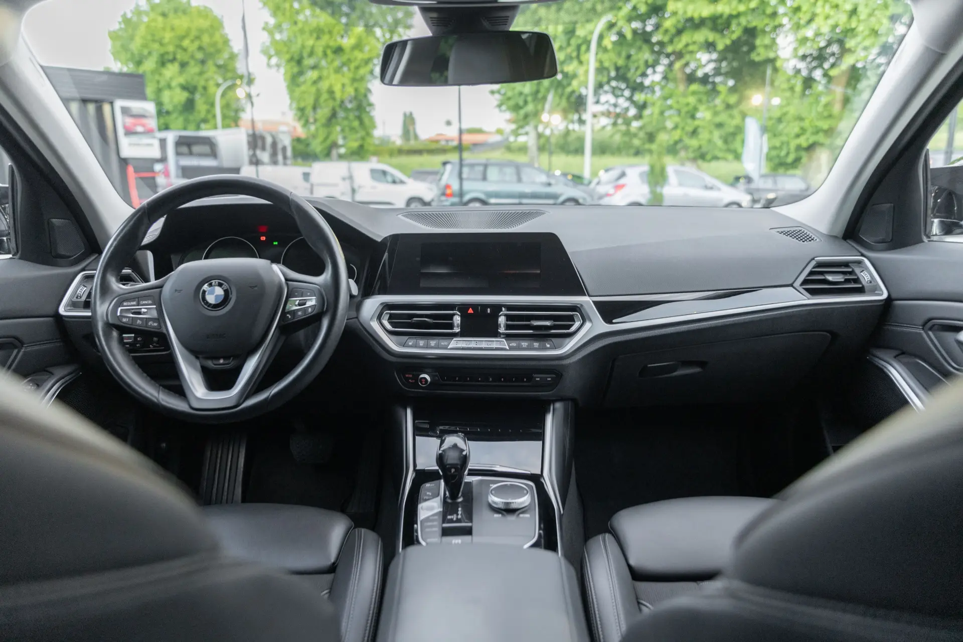 BMW 320 PACK M - LOOK M3 15