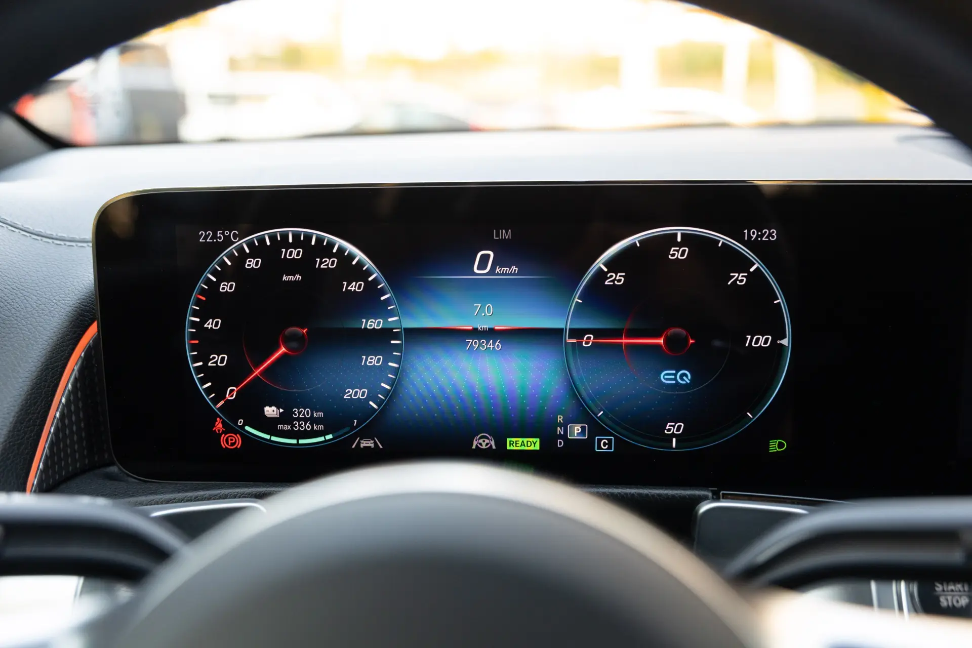 Mercedes-Benz EQB 300 4Matic AMG Line 26