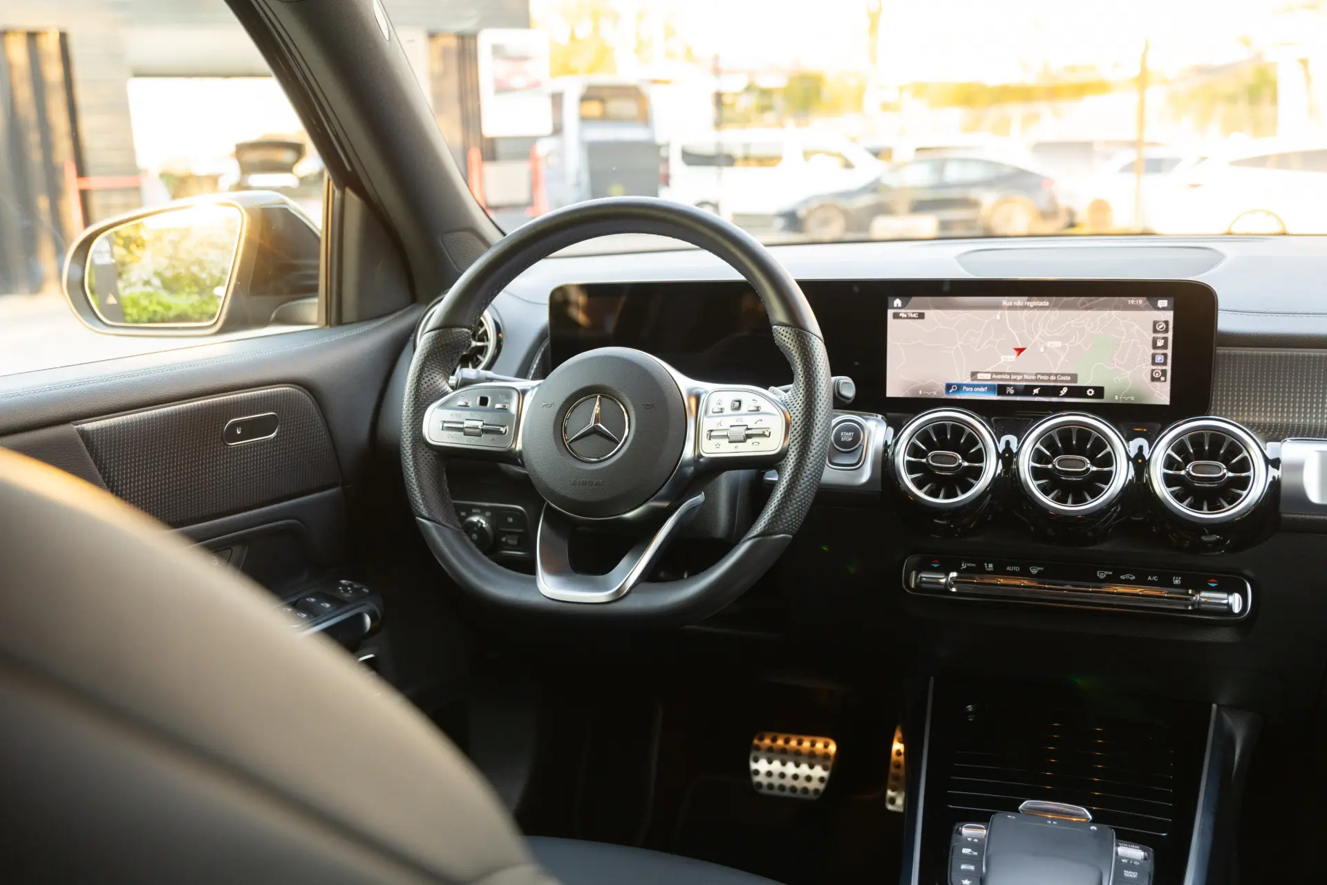 Mercedes-Benz EQB 300 4Matic AMG Line 21