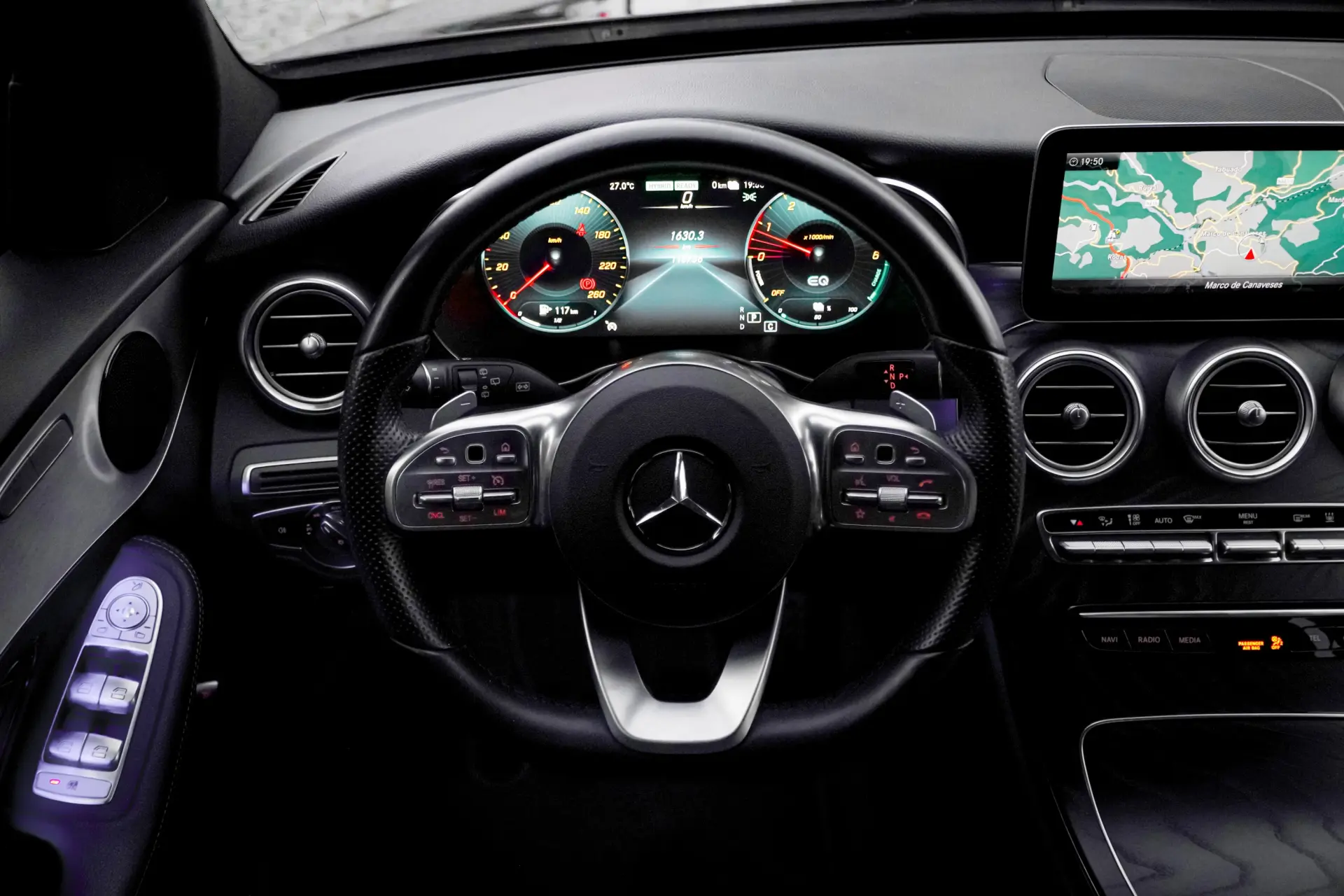Mercedes-Benz C 300 Outro 17