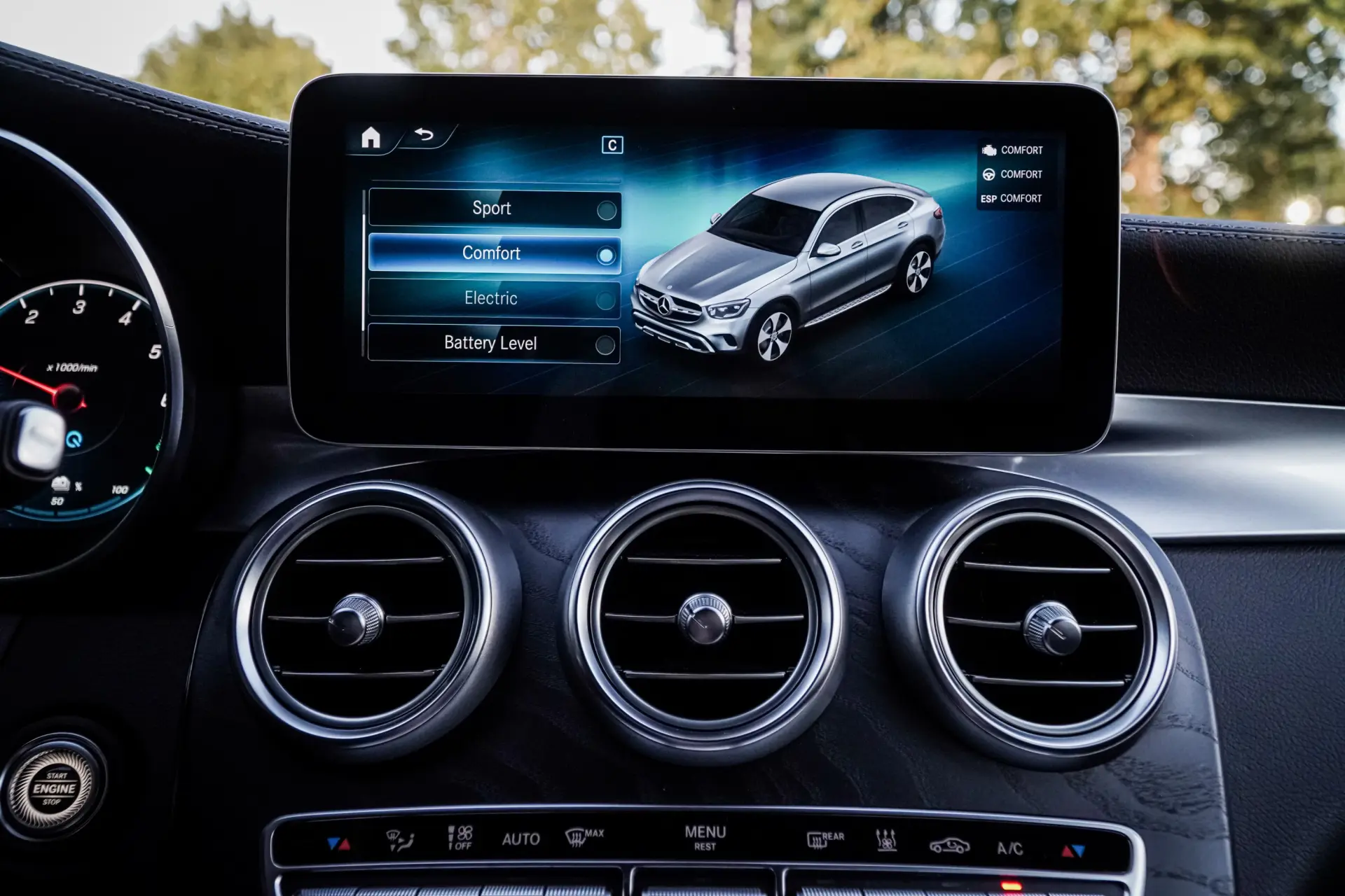 Mercedes-Benz GLC 300 de Coupe 4Matic 9G-TRONIC AMG Line 48