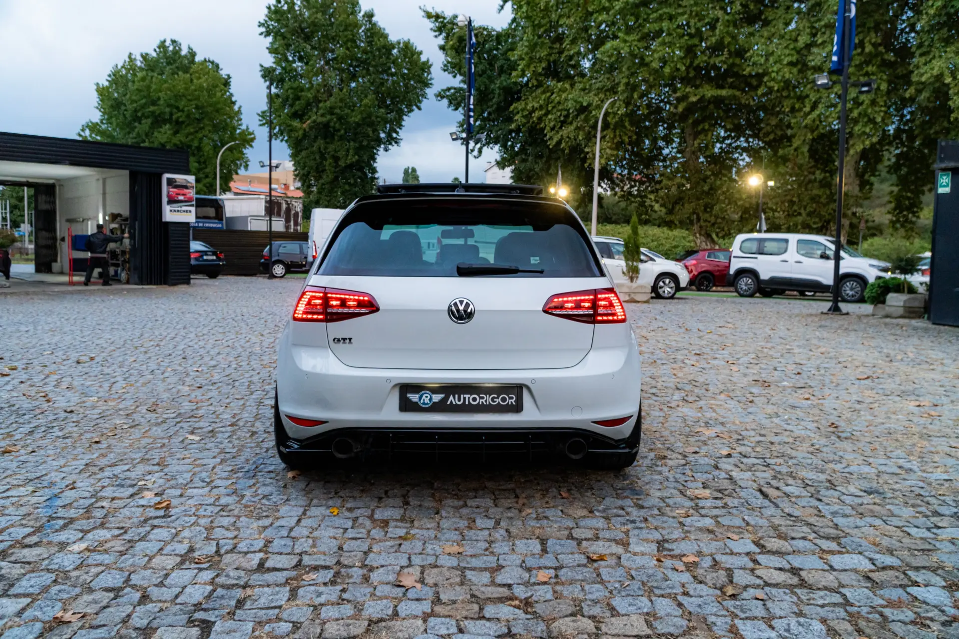 Volkswagen Golf 2.0 TSi GTi Performance 5