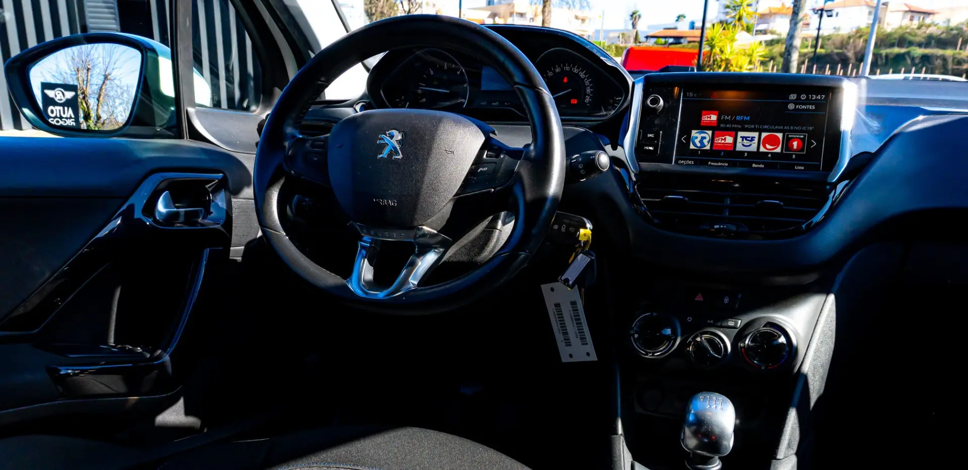 Peugeot 208 1.5 BlueHDi Allure 11