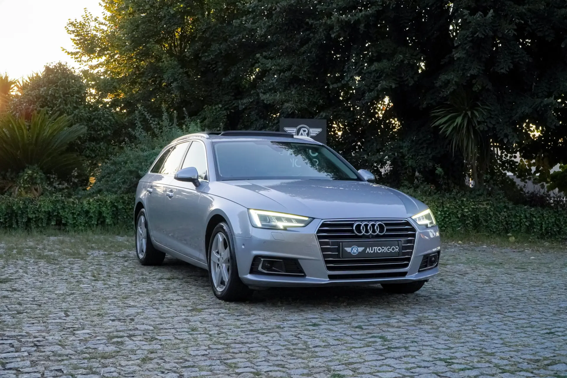 Audi A4 Avant 8