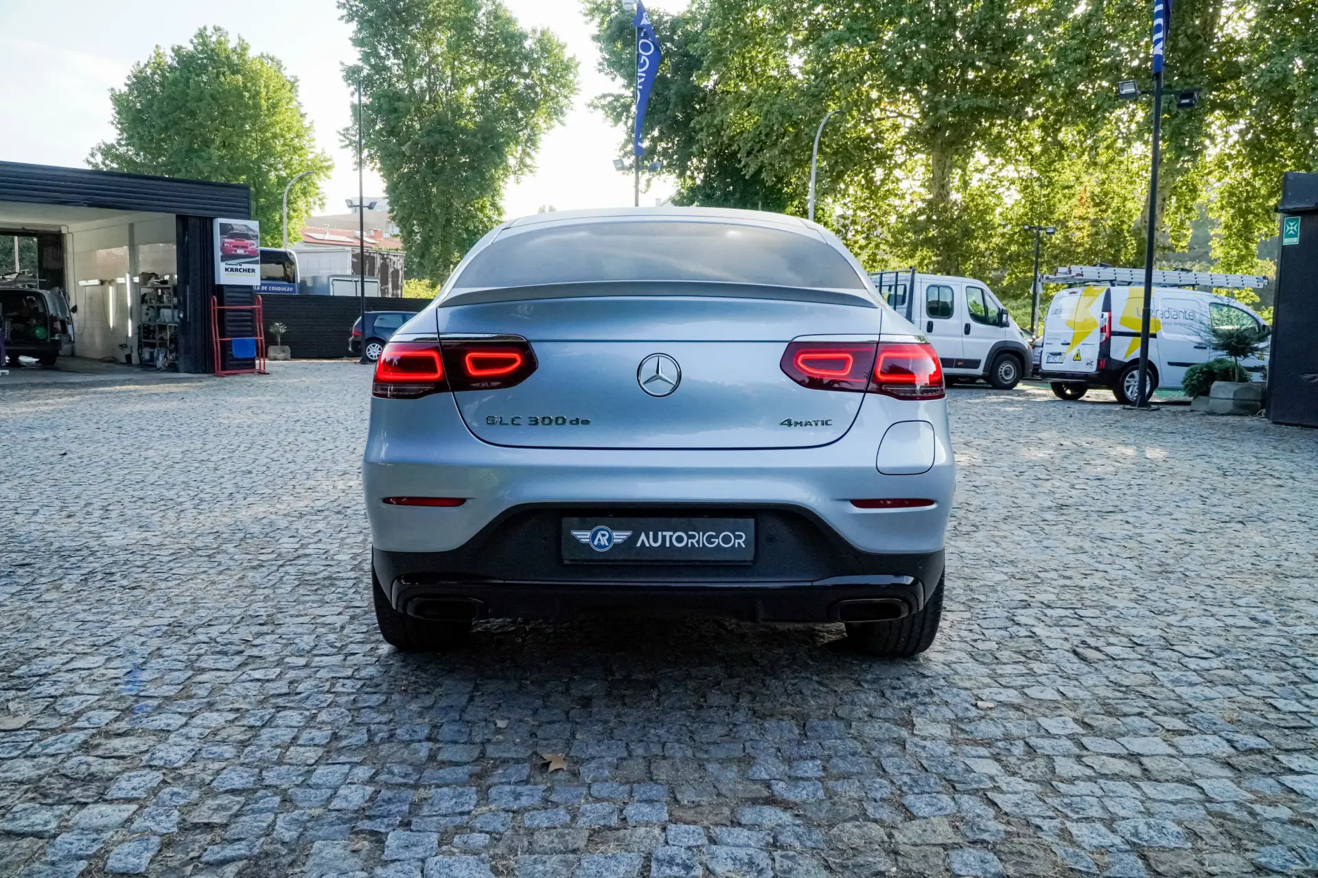 Mercedes-Benz GLC 300 de Coupe 4Matic 9G-TRONIC AMG Line 5