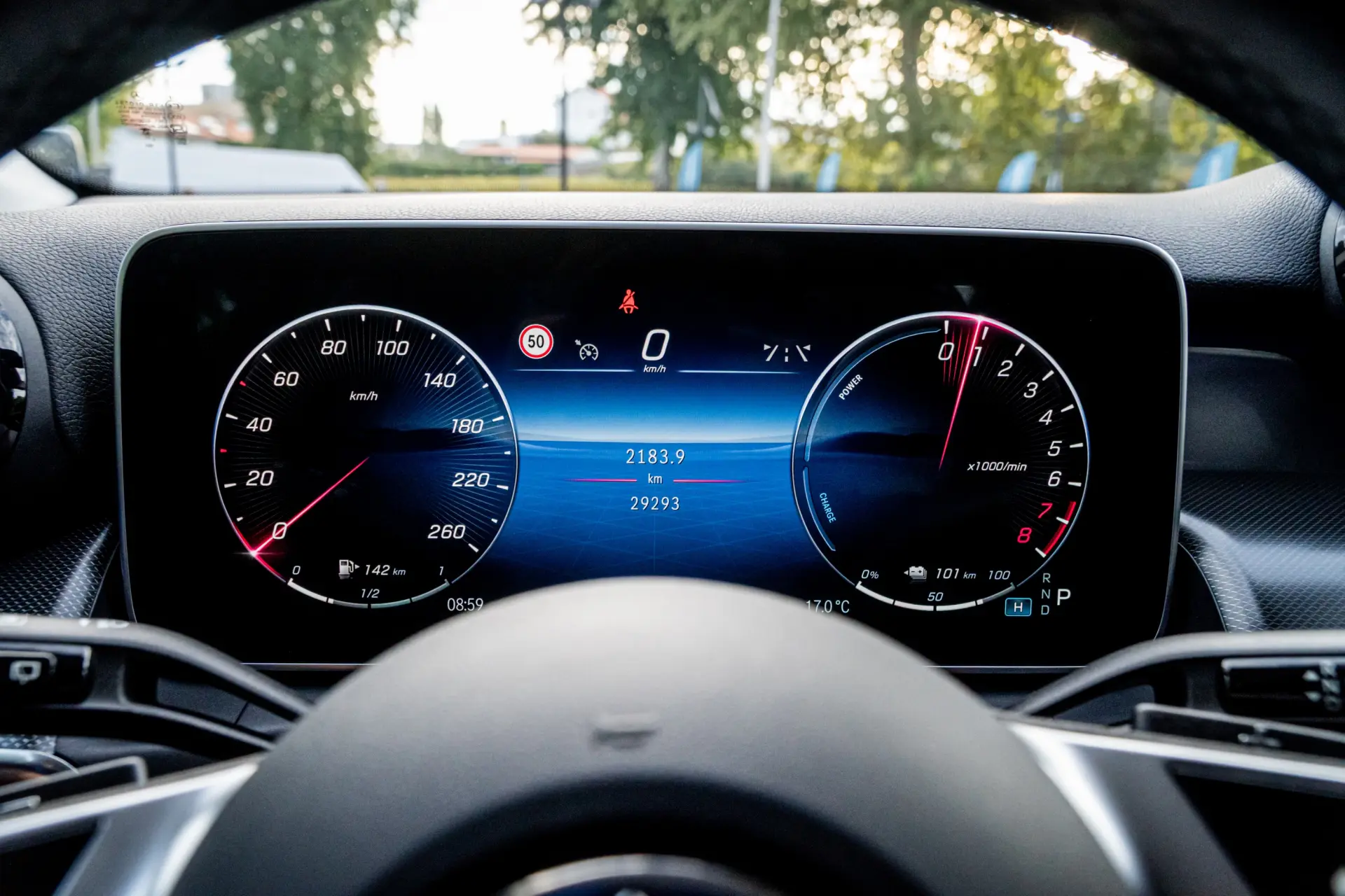 Mercedes-Benz GLC 300 e 4Matic 9G-TRONIC AMG Line Advanced 26