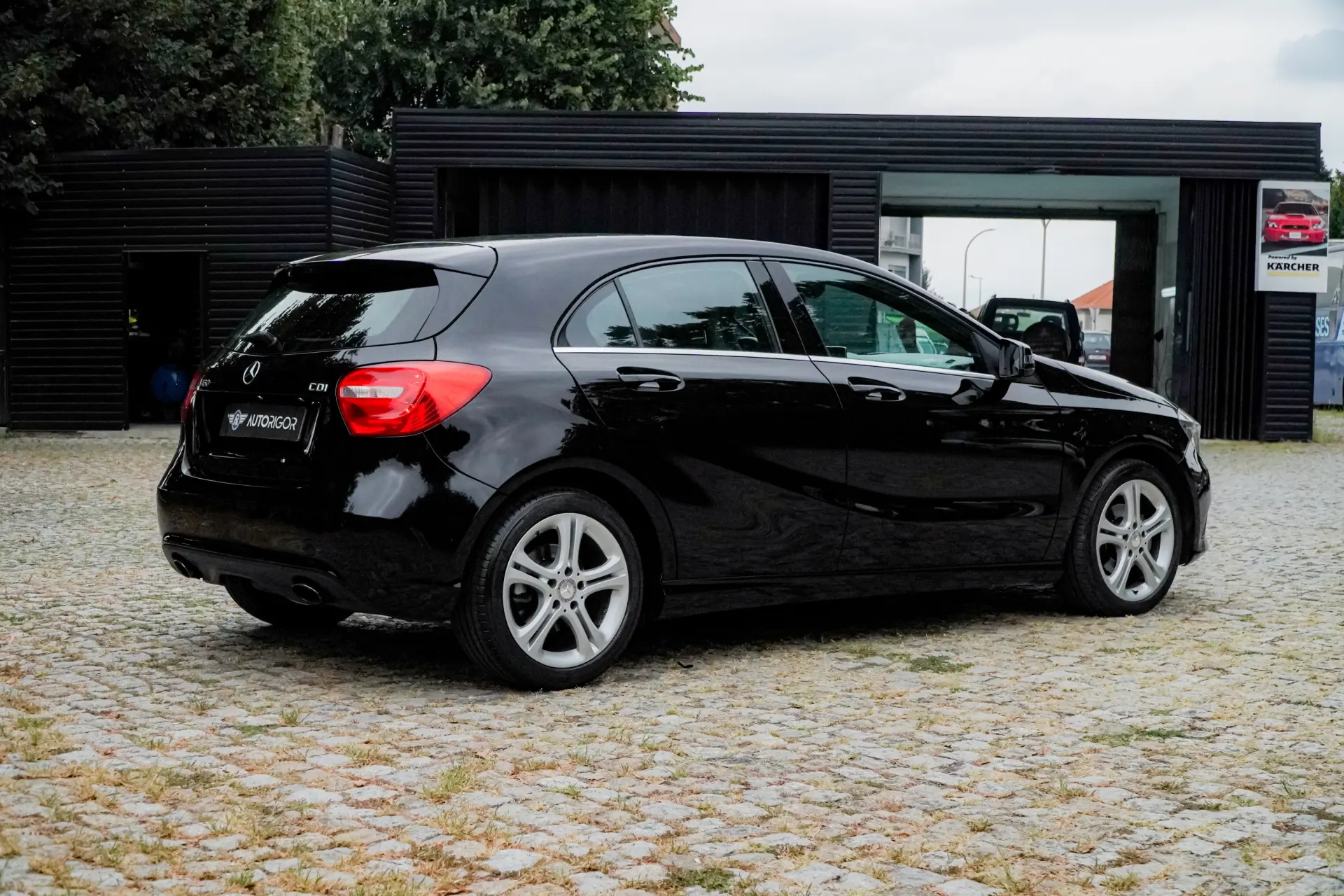 Mercedes-Benz A 160 d Urban 6
