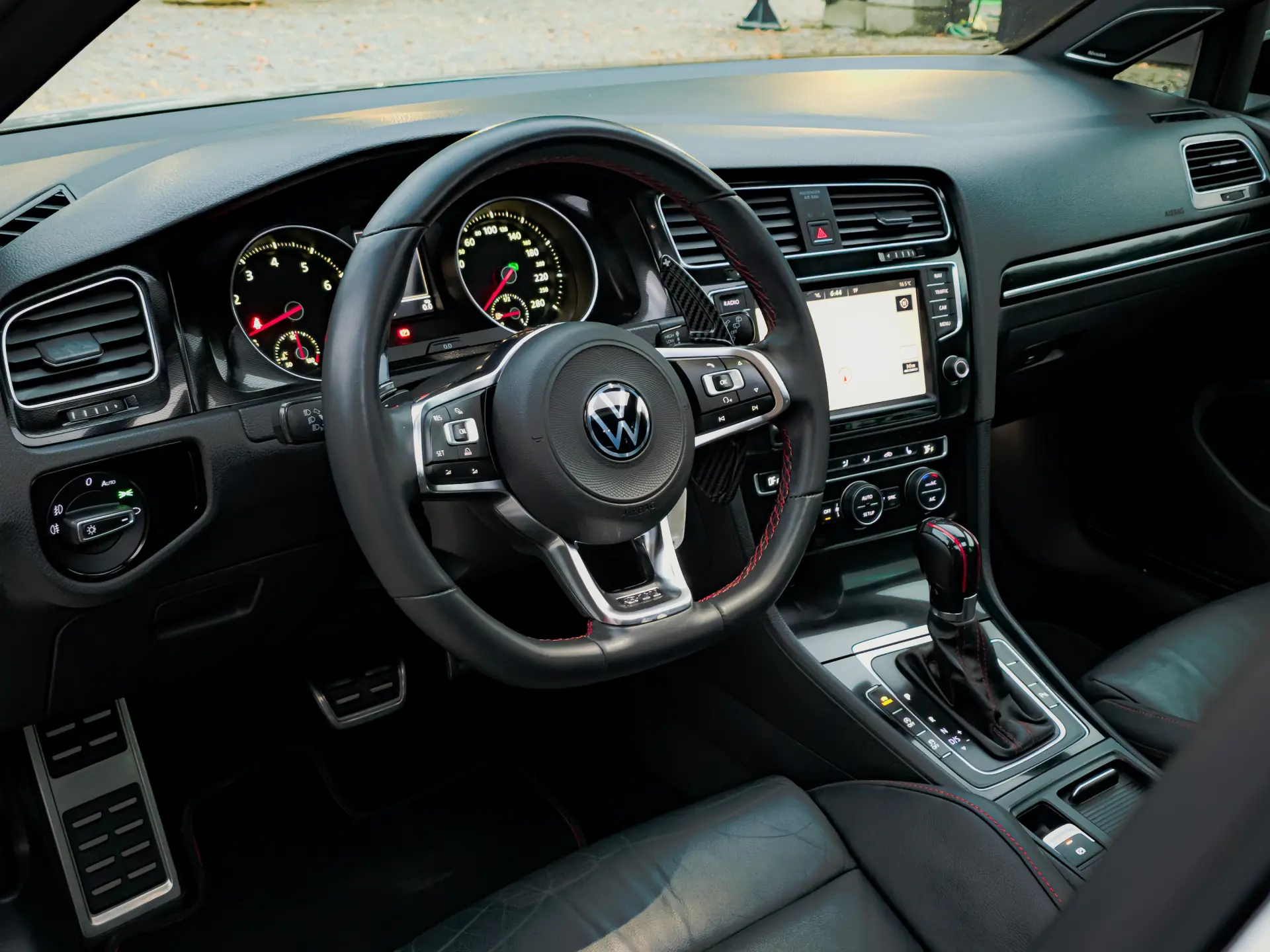 Volkswagen Golf 2.0 TSi GTi Performance 15