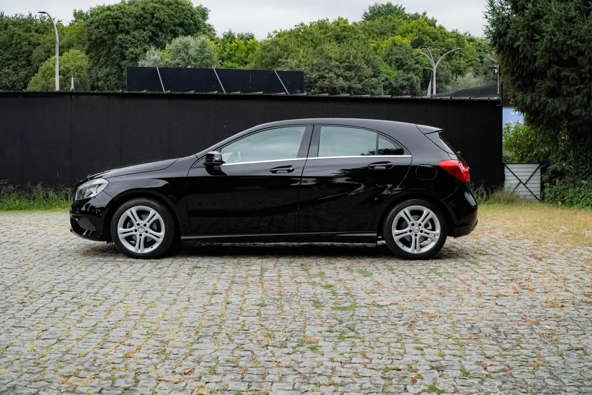 Mercedes-Benz A 160 d Urban 4