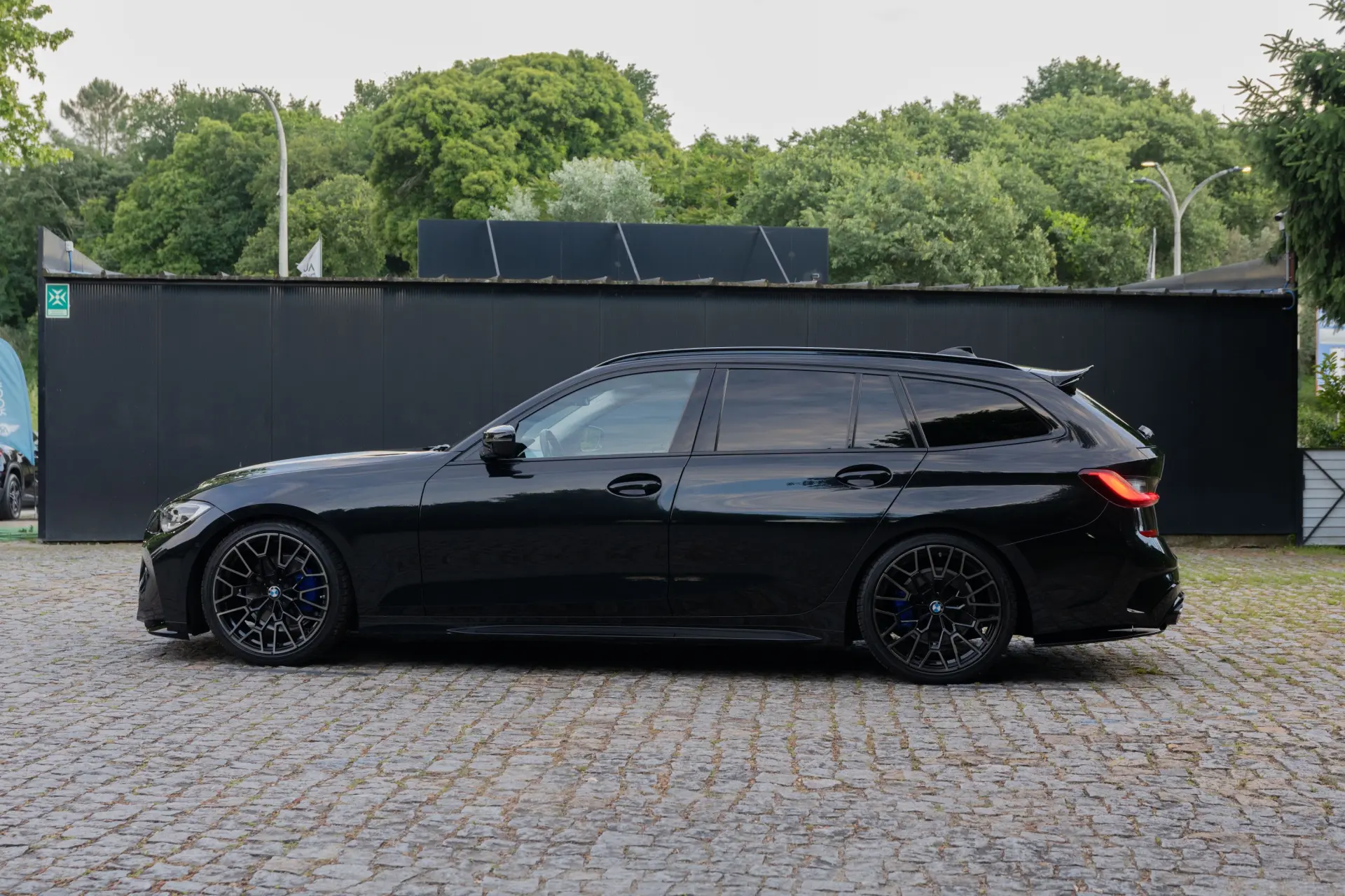BMW 320 PACK M - LOOK M3 4