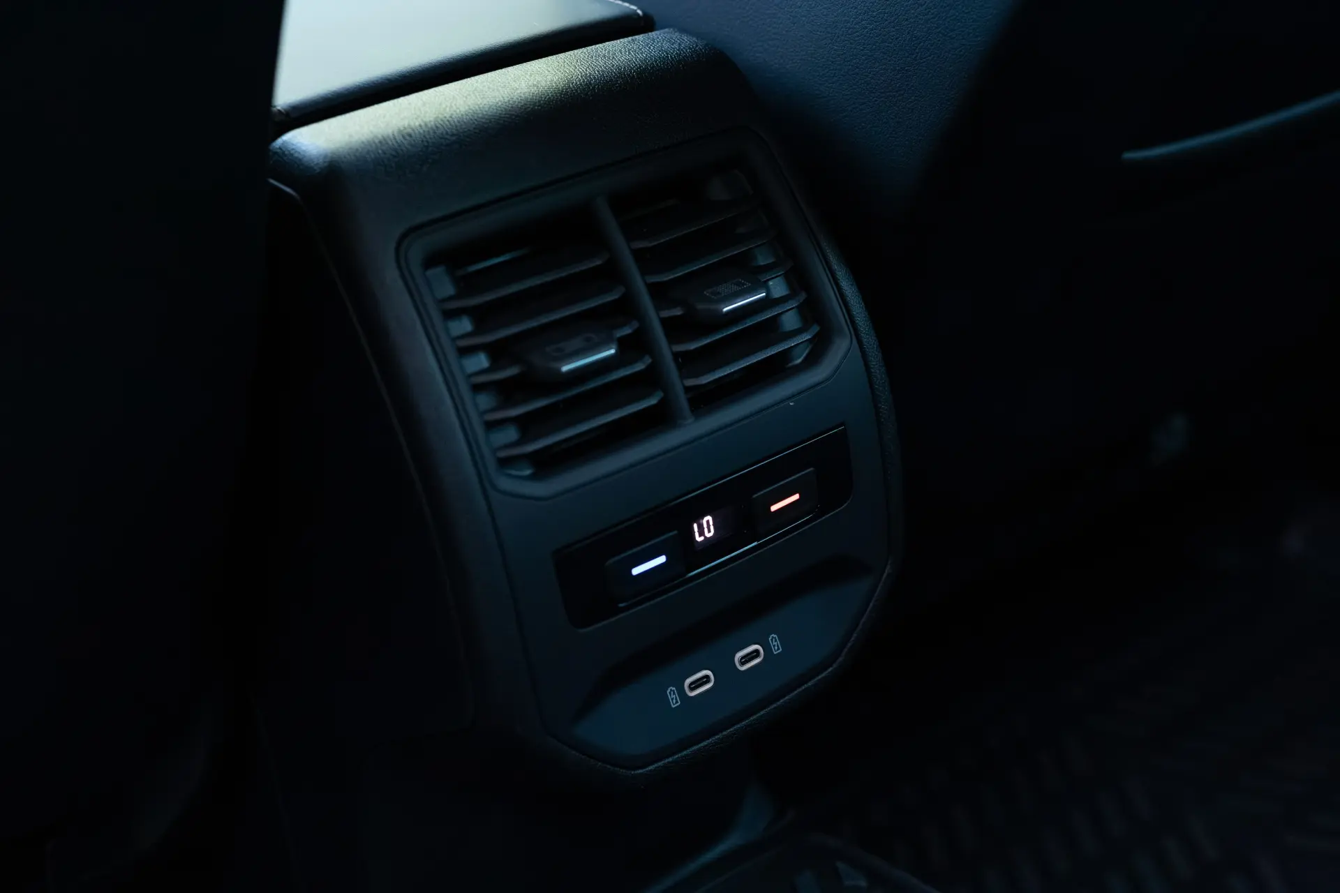 Cupra Formentor 1.4 e-Hybrid DSG VZ 33