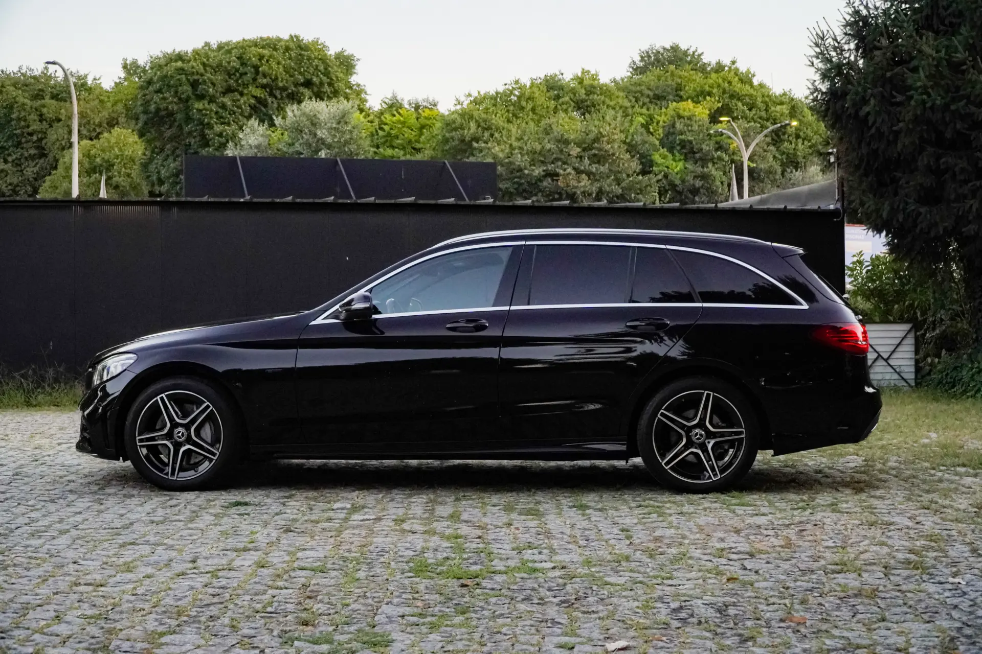 Mercedes-Benz C 300 Outro 4