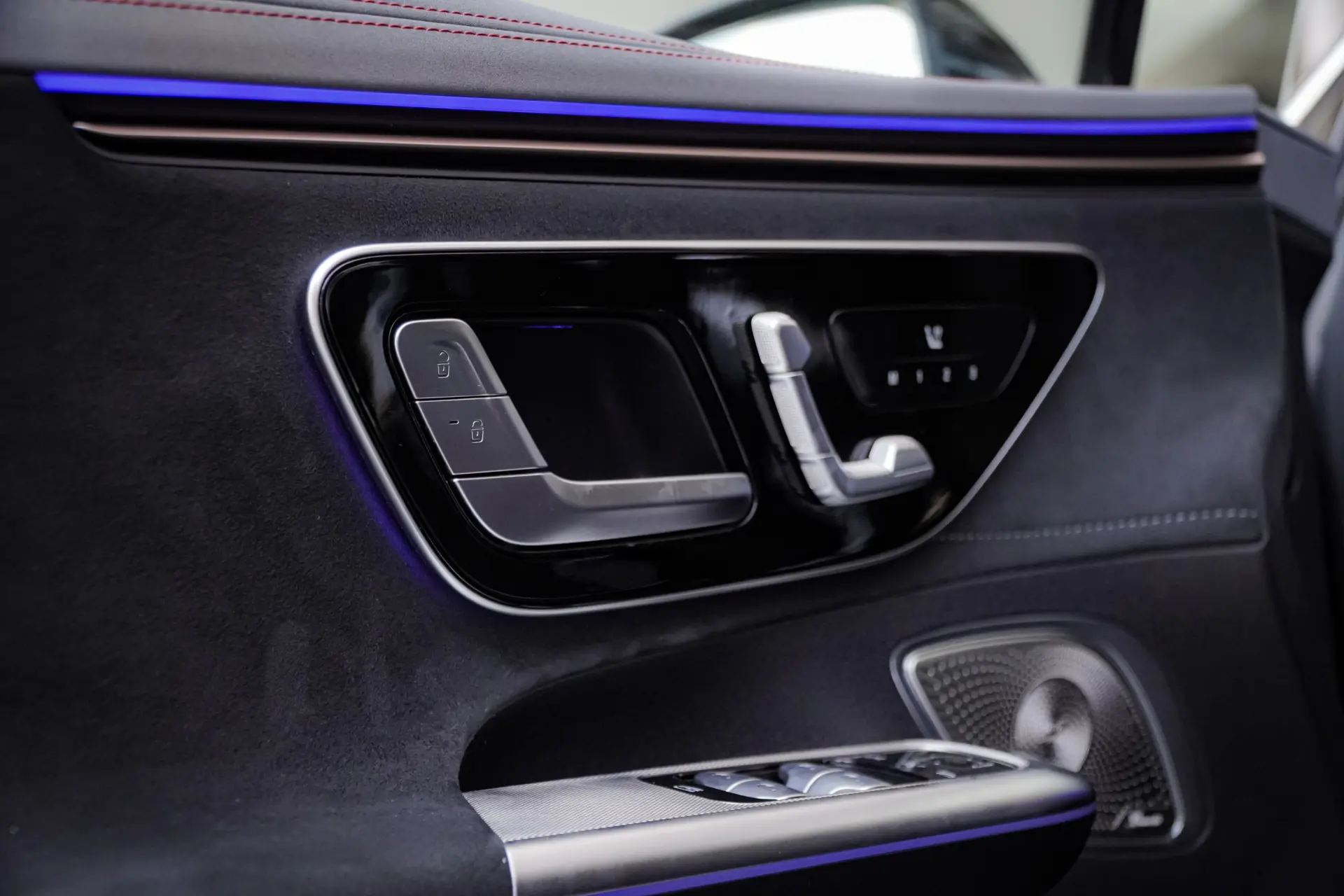 Mercedes-Benz EQE SUV 350+ AMG Line Premium 46