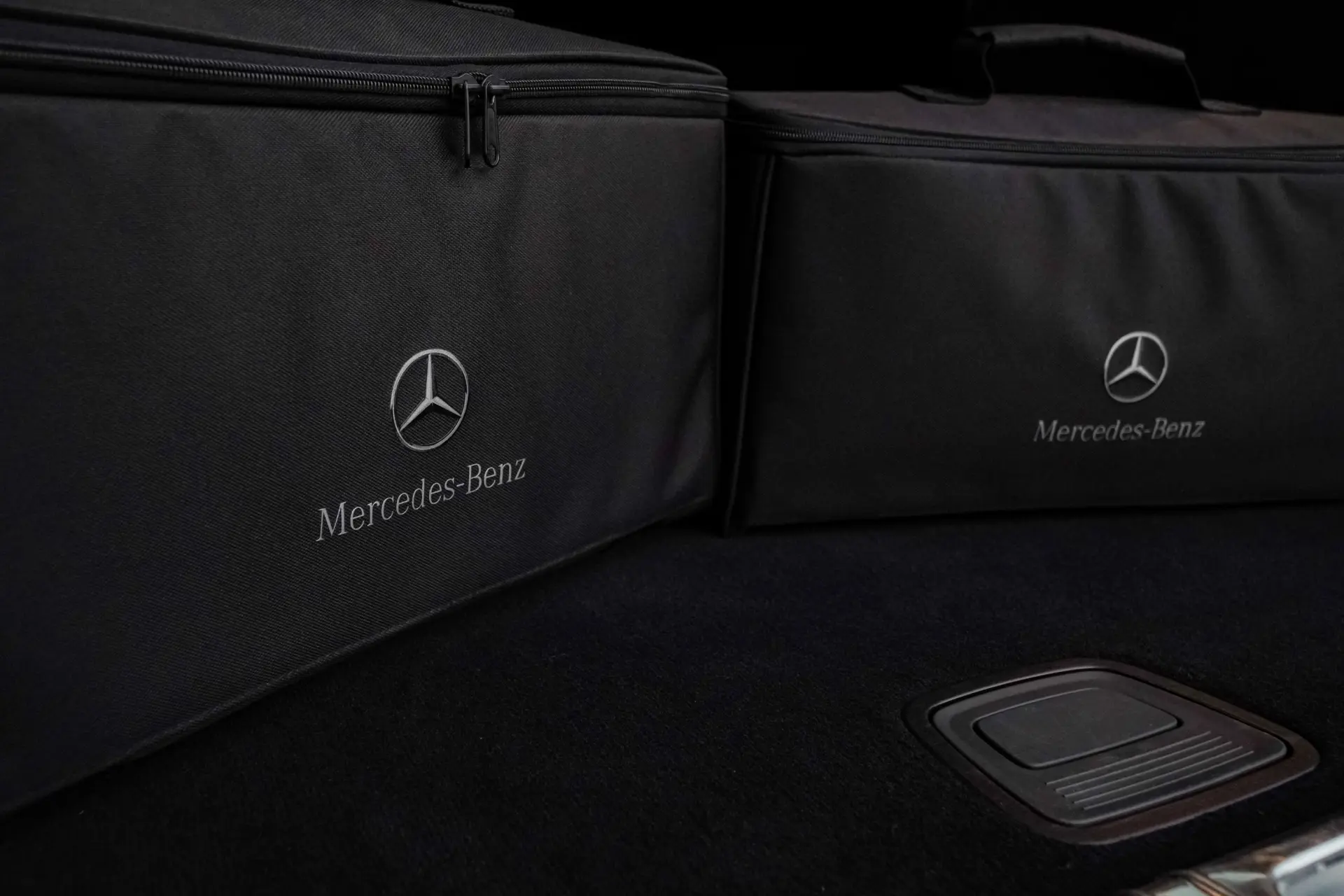 Mercedes-Benz C 300 Outro 51