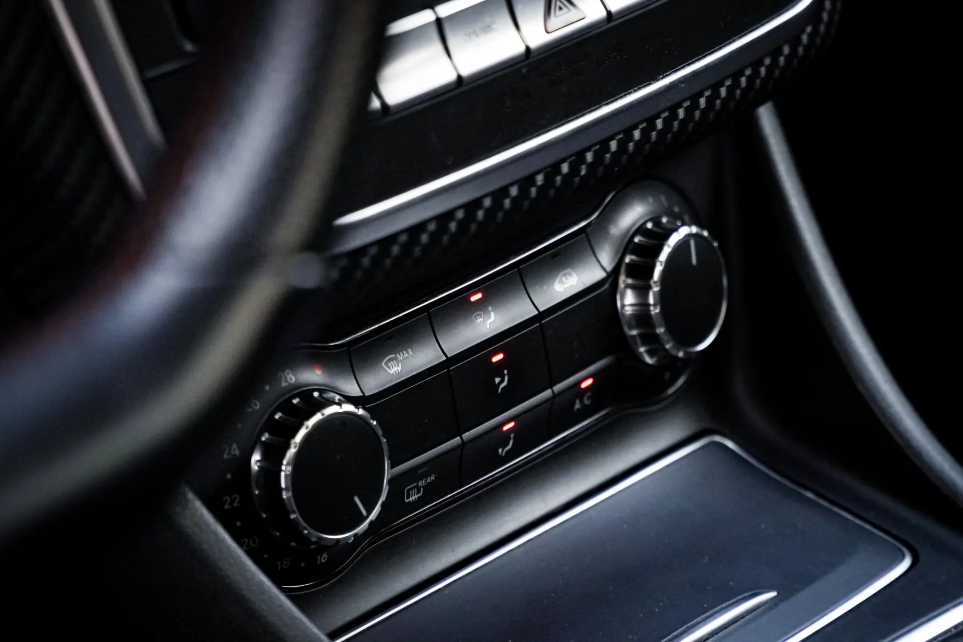 Mercedes-Benz A 180 d AMG Line 36