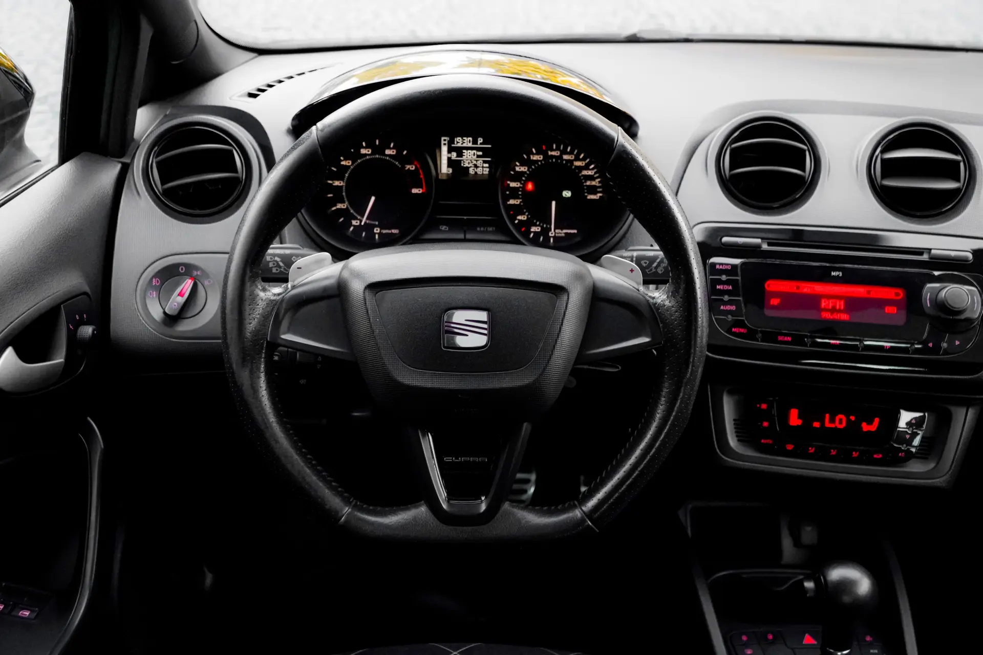 SEAT Ibiza Cupra 18