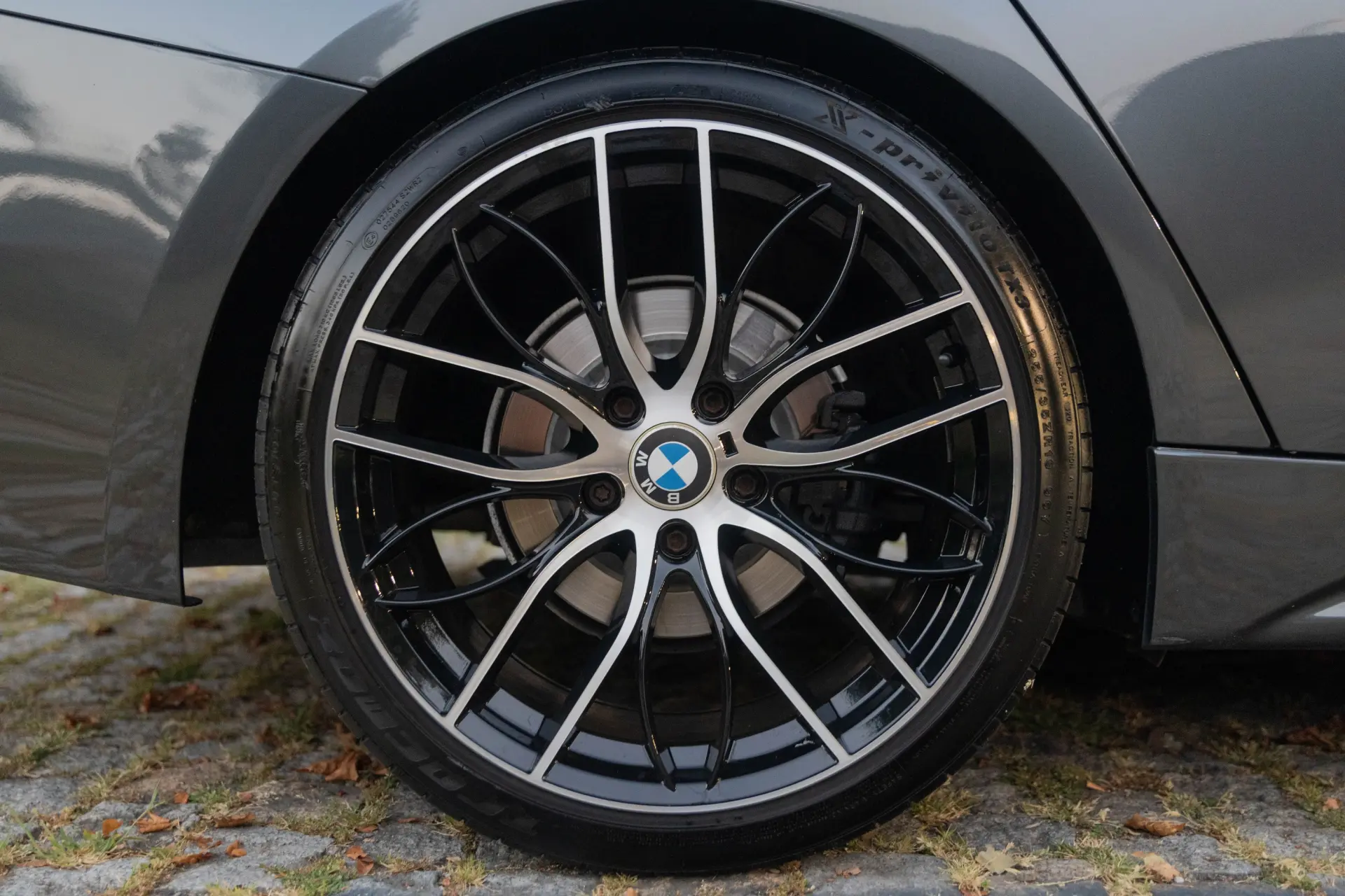 BMW 318 Touring Pack M 12