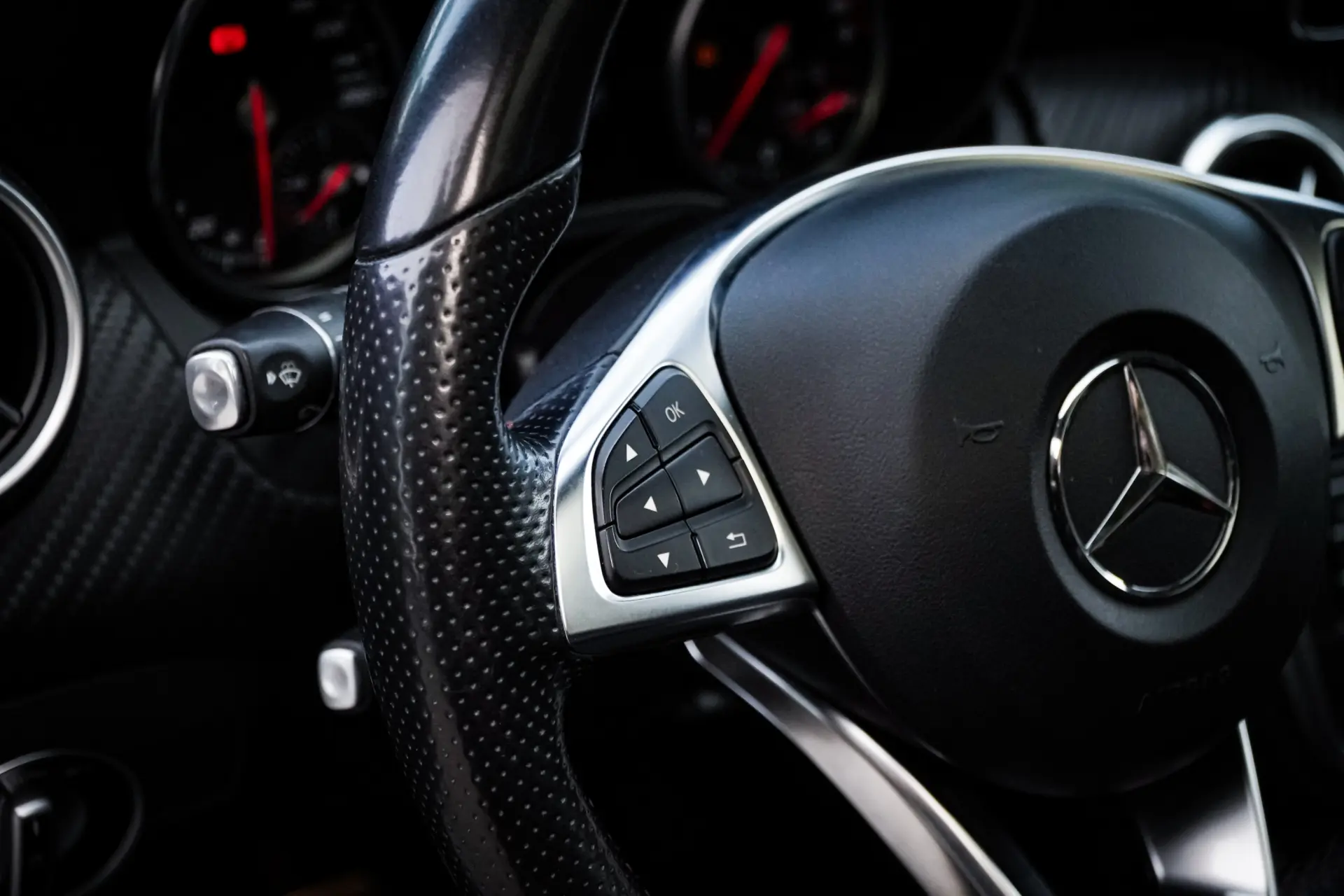 Mercedes-Benz A 180 d AMG Line 32