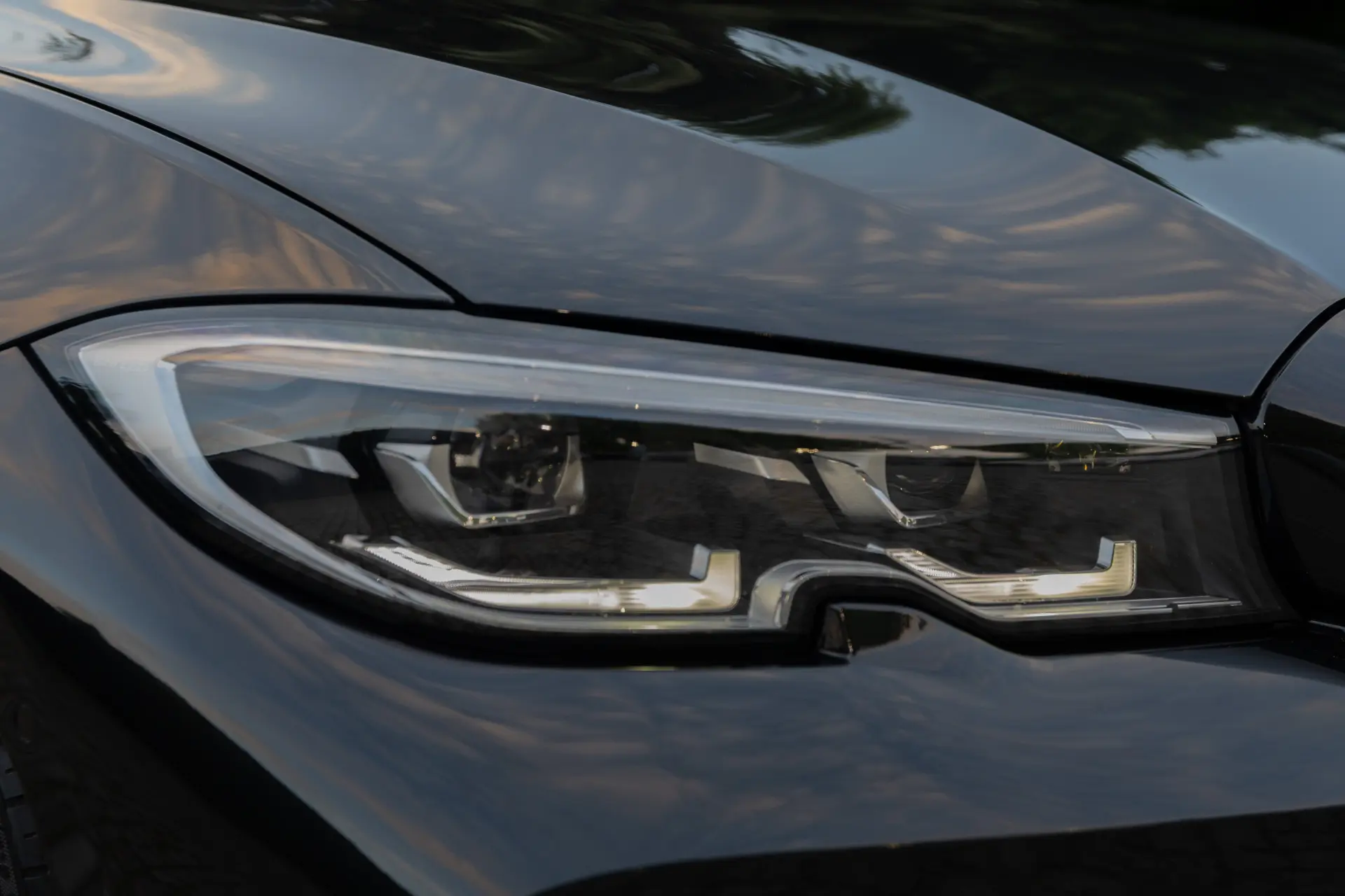 BMW 320 PACK M - LOOK M3 9