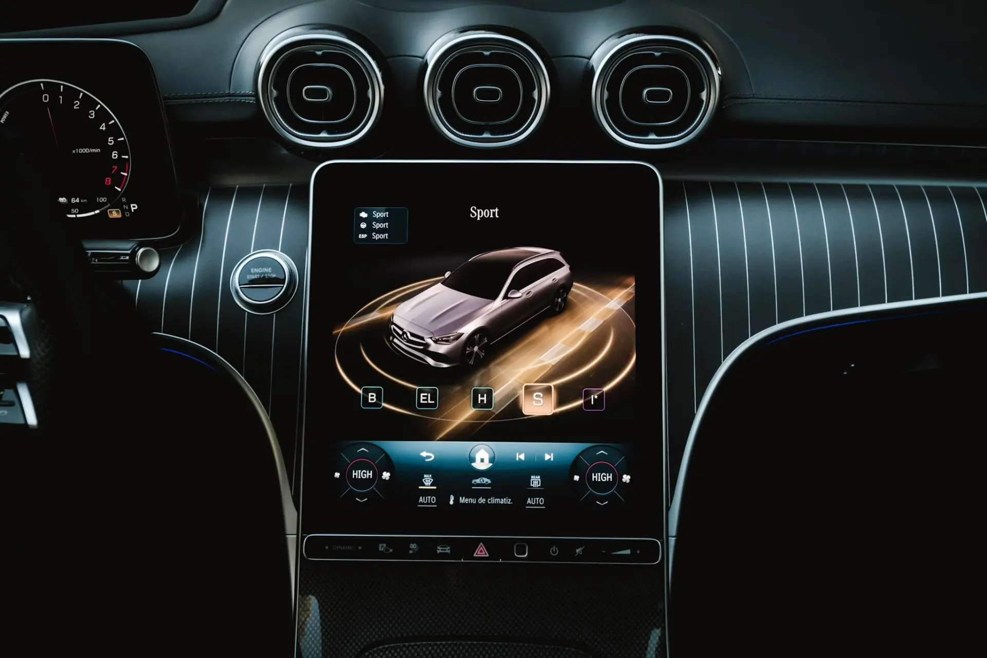 Mercedes-Benz C 300 e AMG Line 29
