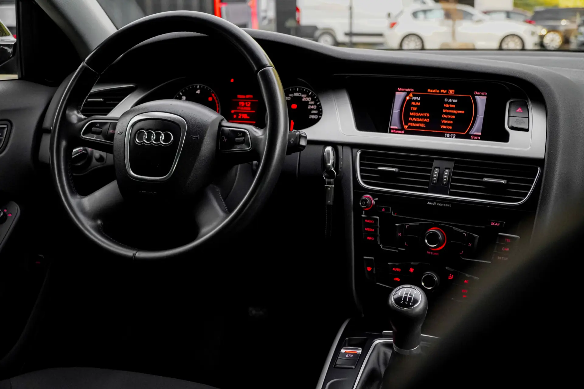 Audi A4 2.0 TDI 15