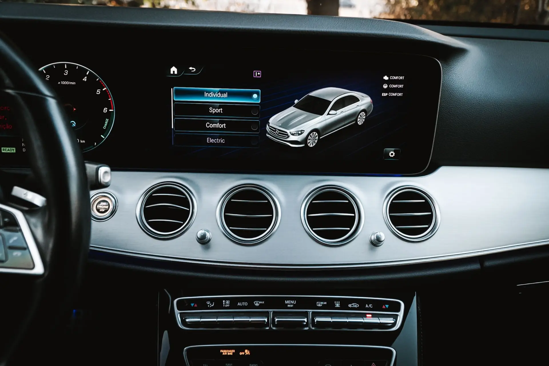 Mercedes-Benz E 300 31