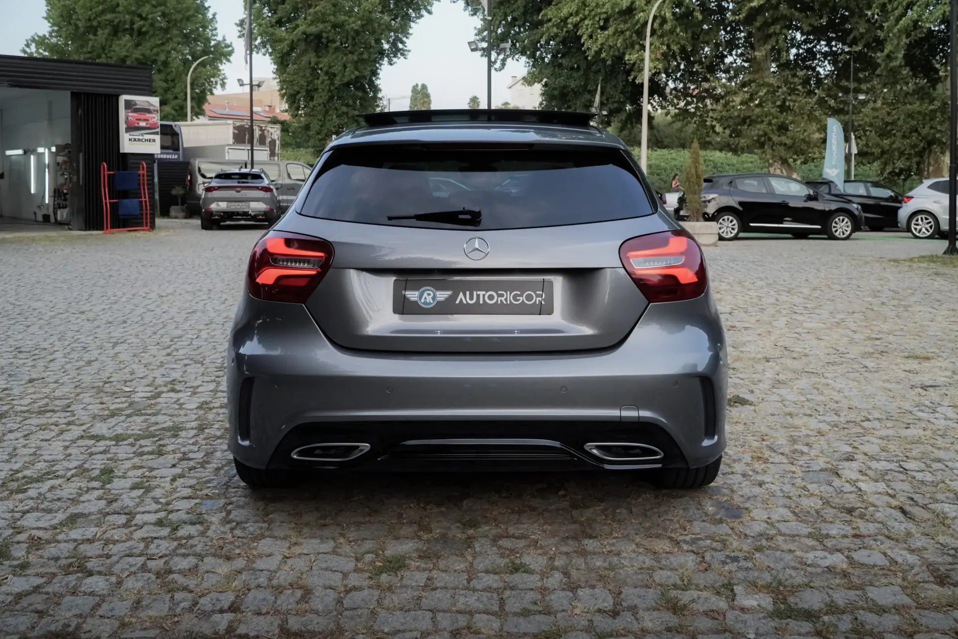 Mercedes-Benz A 180 d AMG Line 5