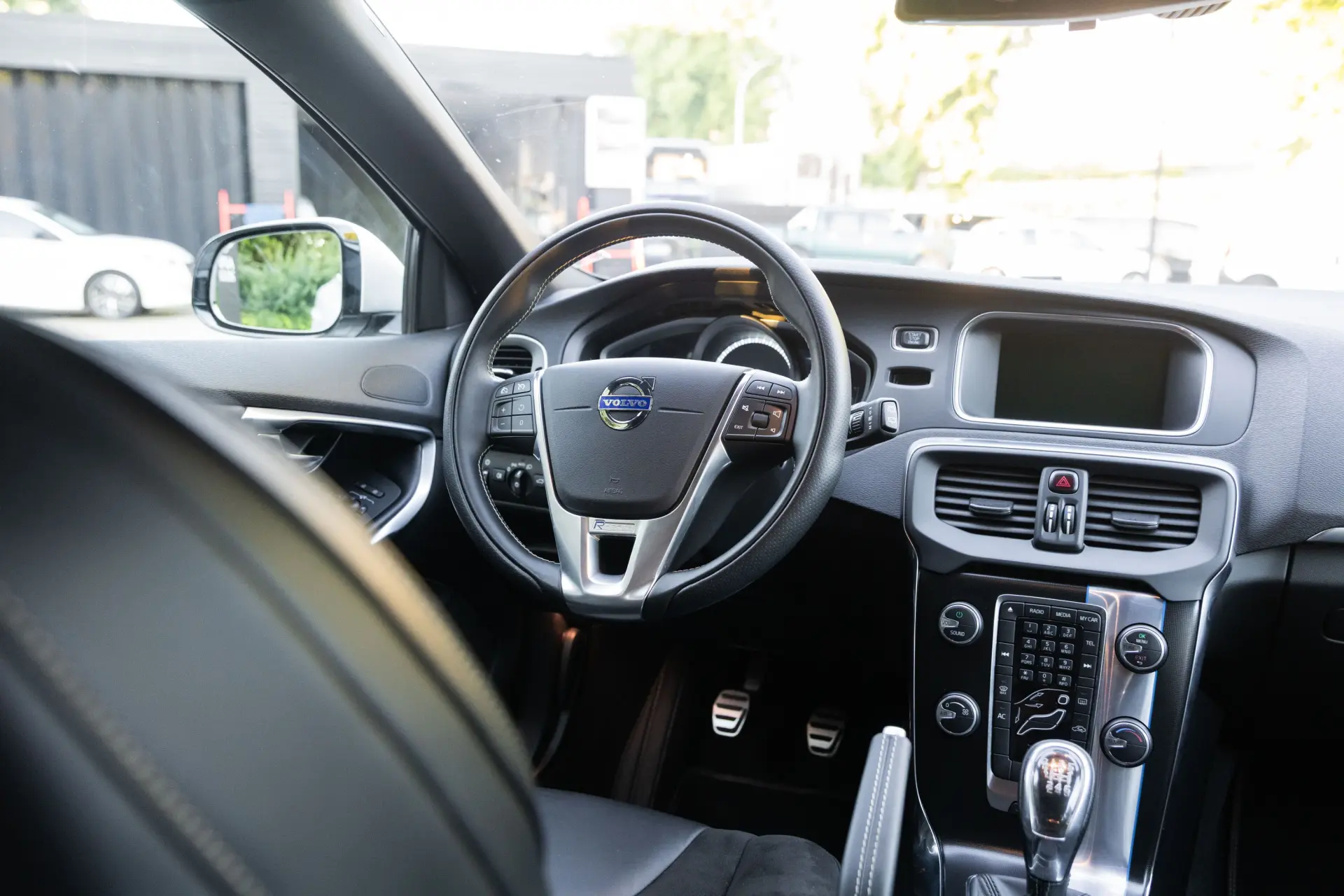 Volvo V40 1.6 D2 R-Design 15