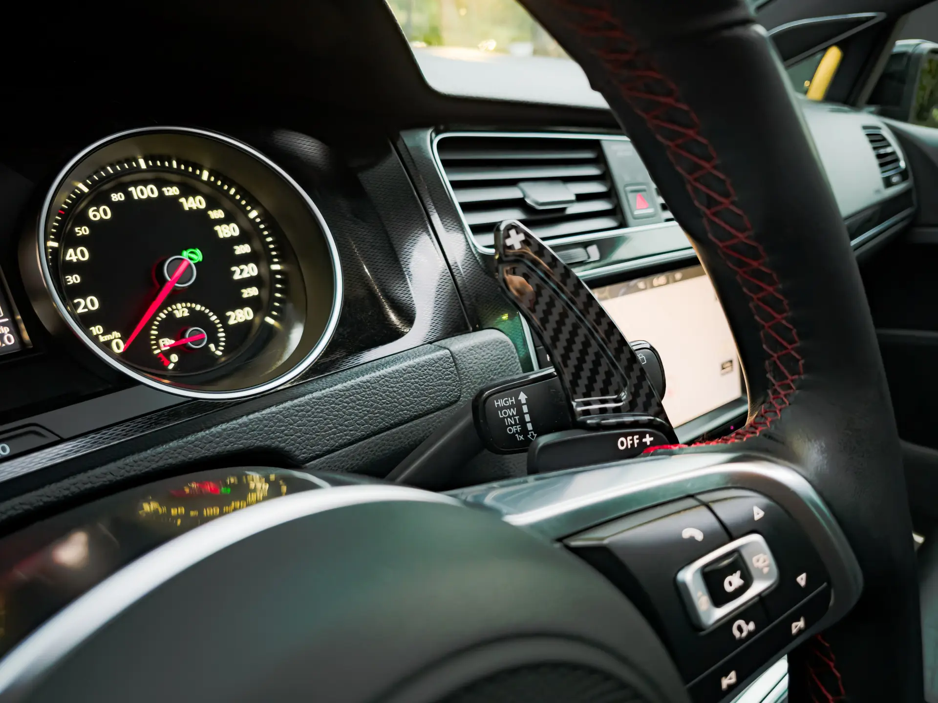 Volkswagen Golf 2.0 TSi GTi Performance 24