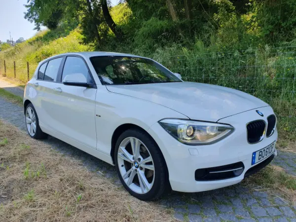 BMW 118 d Line Sport 5