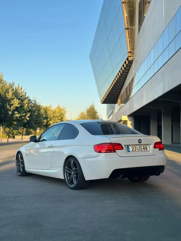 BMW 320 d Coupe 3