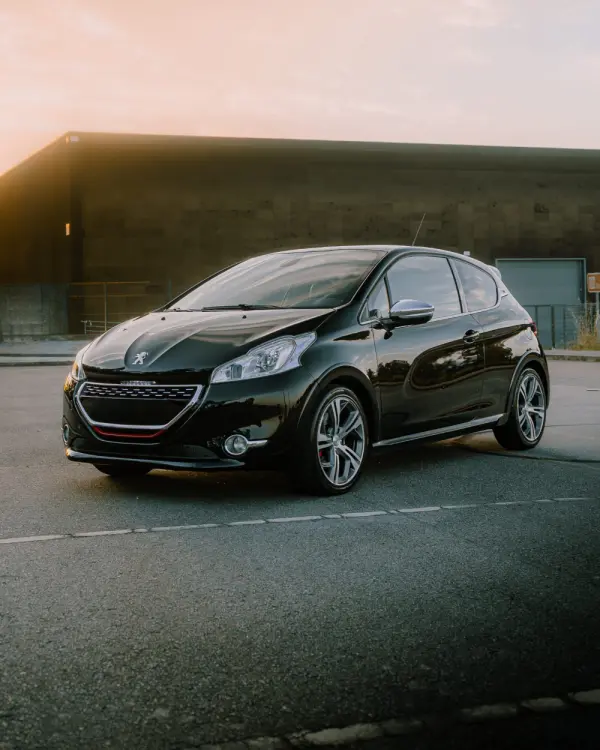 Peugeot 208 1.6 THP GTi 5