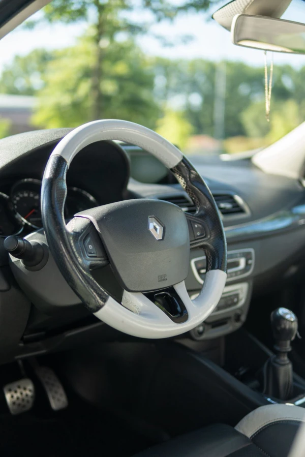 Renault Mégane Sport Tourer 1.5 dCi Dynamique 14