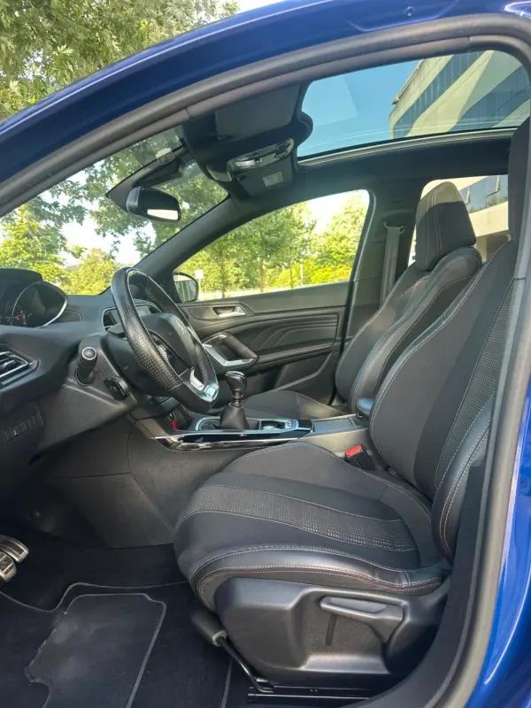 Peugeot 308 1.5 BlueHDi GT Line 9