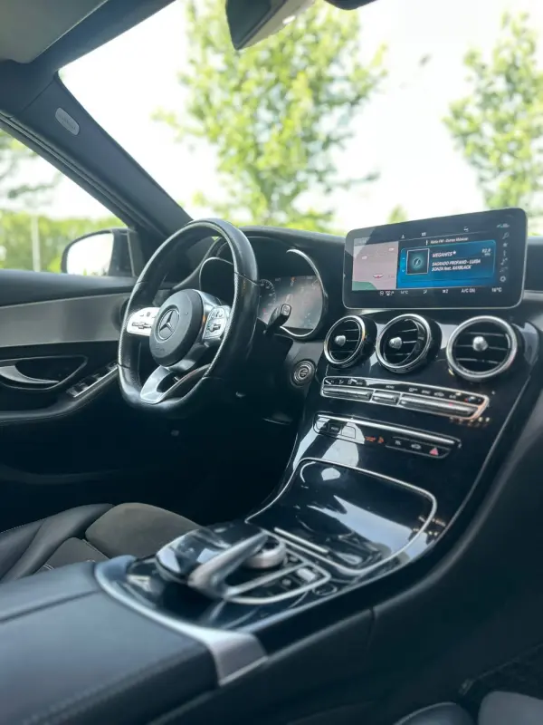 Mercedes-Benz C 220 d Station 9G-TRONIC AMG Line 4