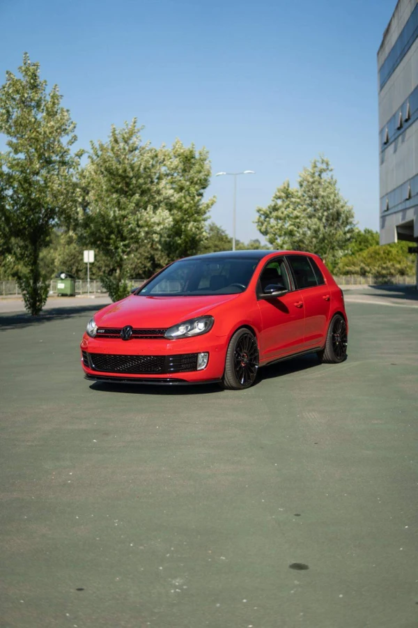 Volkswagen Golf 2.0 TSi GTI DSG 10