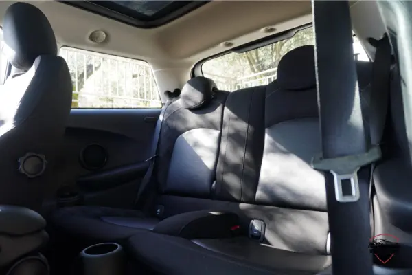 MINI 3 Portas Cooper D 6