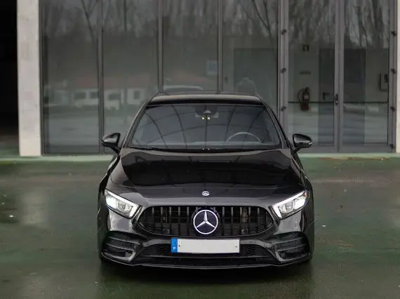 Mercedes-Benz A 180 d AMG Line Aut. 15