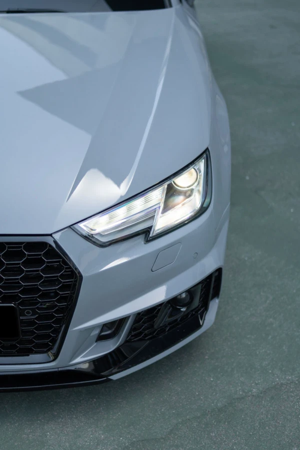 Audi A4 Avant 2.0 TDI S tronic 37