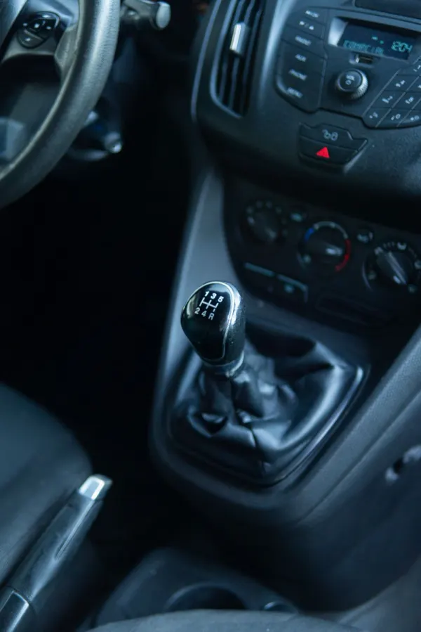 Ford Transit Connect L2 13