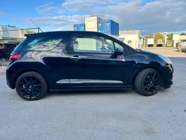 Citroën DS3 1.6 THP Sport Chic 2