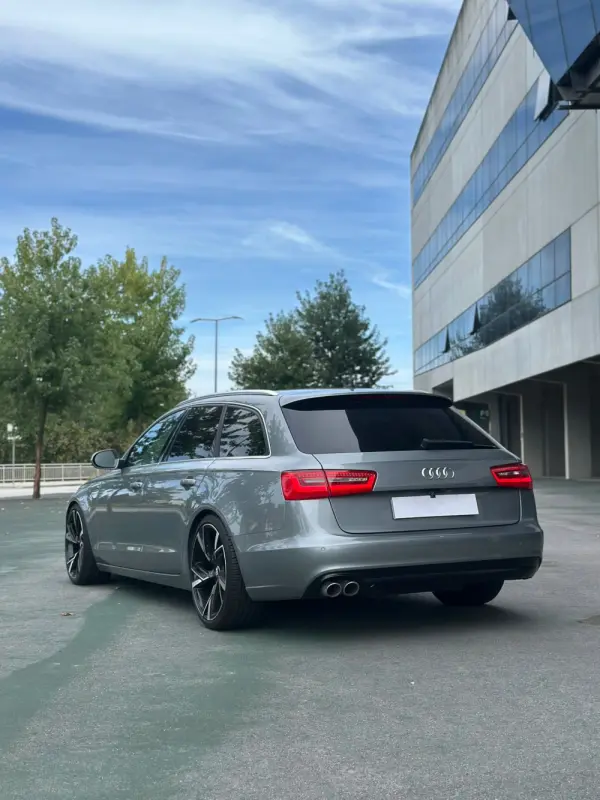 Audi A6 Avant 2.0 TDi Business Line S-line Multitronic 8