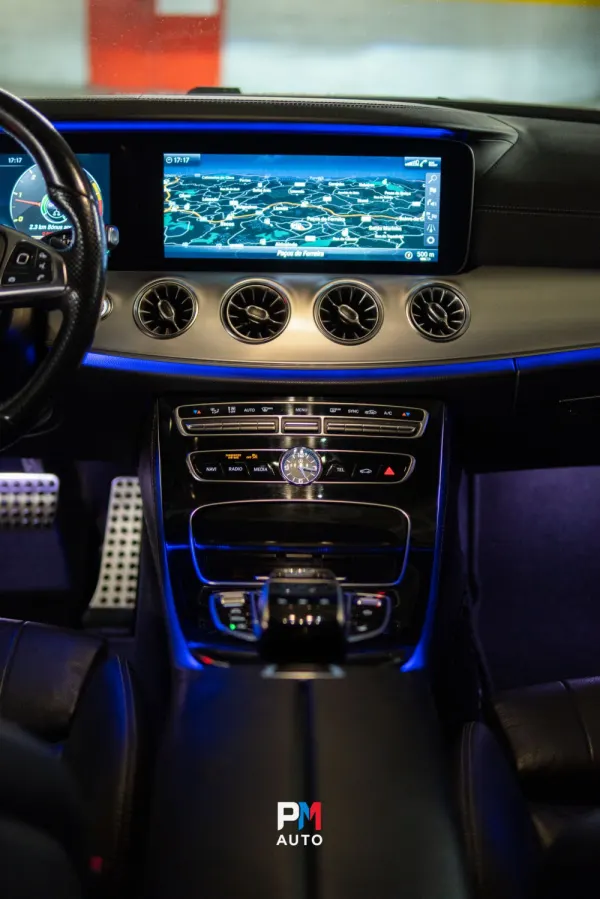 Mercedes-Benz E 220 d AMG Line Aut. 22