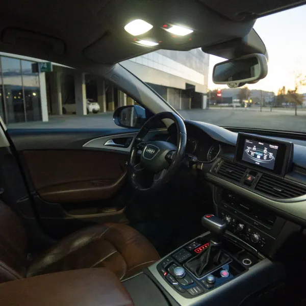 Audi A6 Avant 2.0 TDi S-line S tronic 31