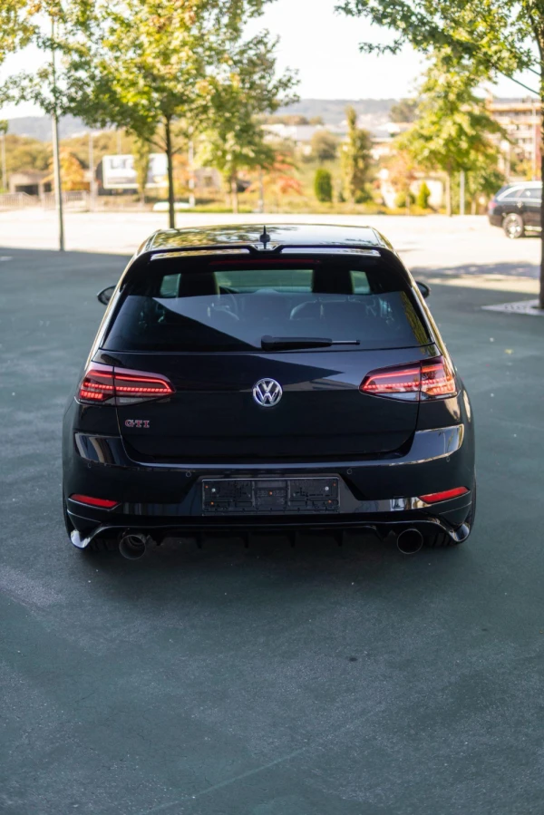 Volkswagen Golf 2.0 TSI GTI DSG Performance 10
