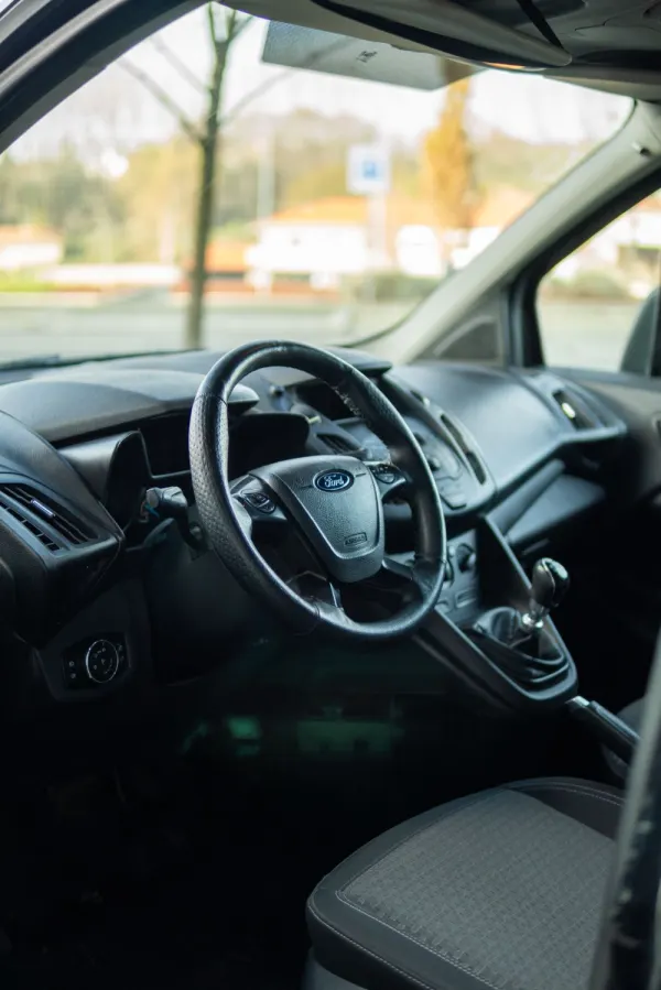 Ford Transit Connect L1 10