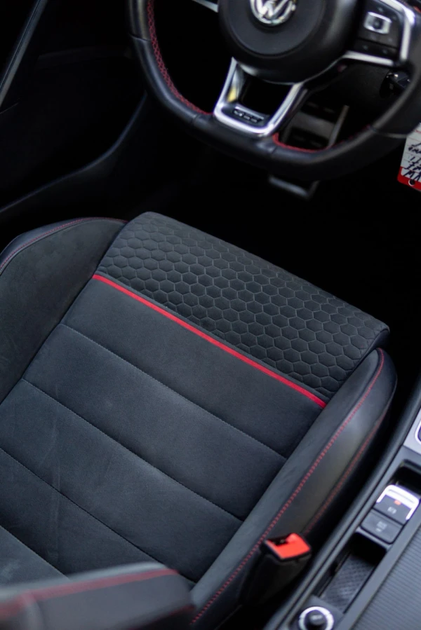 Volkswagen Golf 2.0 TSI GTI DSG Performance 15