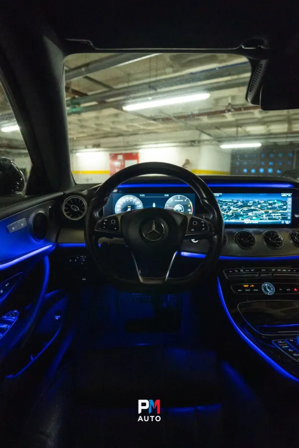 Mercedes-Benz E 220 d AMG Line Aut. 29